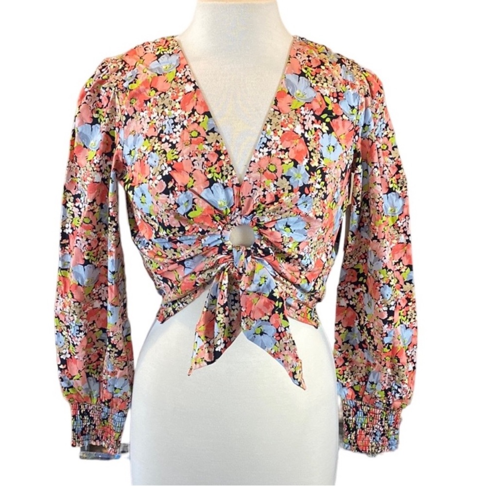 Floral Tie Front Crop Top Blouse